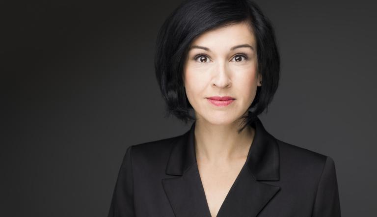 Beigeordnete Noosha Aubel 2021. Foto Karoline Wolf Beigeordnete Noosha Aubel 2021