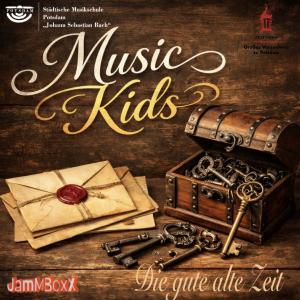 Auf einem CD-Cover sehen wir eine alte Schlüsseltruhe sowie alte Briefumschläge mit Wachssiegeln