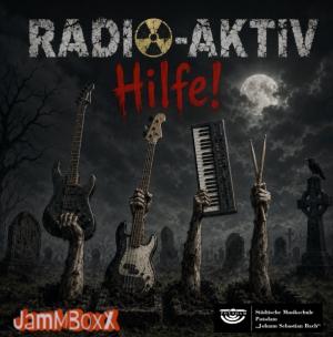 CD-Cover: Auf einem gespenstischen Friedhof ragen 4 Zombiearme aus Gräbern. Sie halten Band-Musikinstrumente hoch