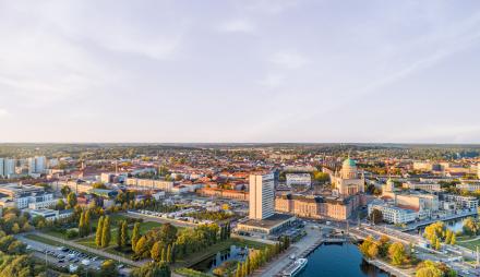Luftbild von Potsdam mit Blick auf den Landtag