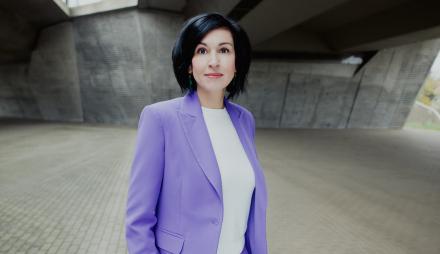 Oberbürgermeisterin Noosha Aubel