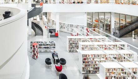 Innenansicht Stadt- und Landesbibliothek