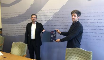 Dr. Jan Nitzbon vom Alfred-Wegener-Institut Helmholtz-Zentrum für Polar- und Meeresforschung erhält den 15. Potsdamer Nachwuchswissenschafts-Preis
