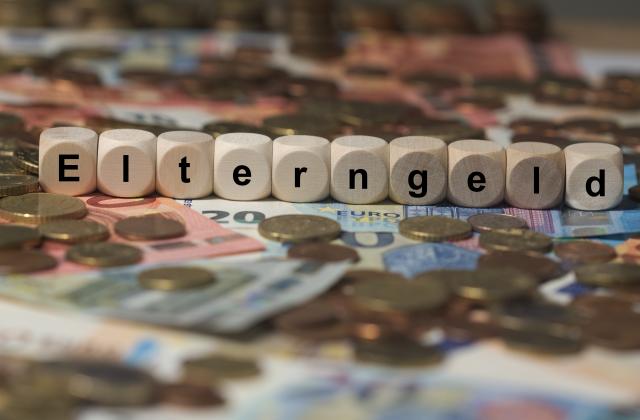 Schriftzug Elterngeld