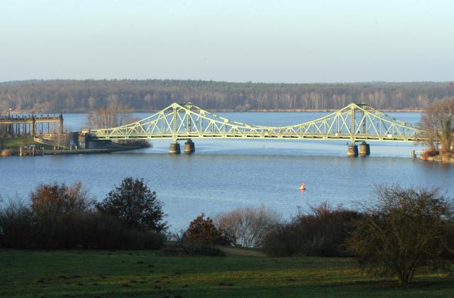 Glienicker Brücke