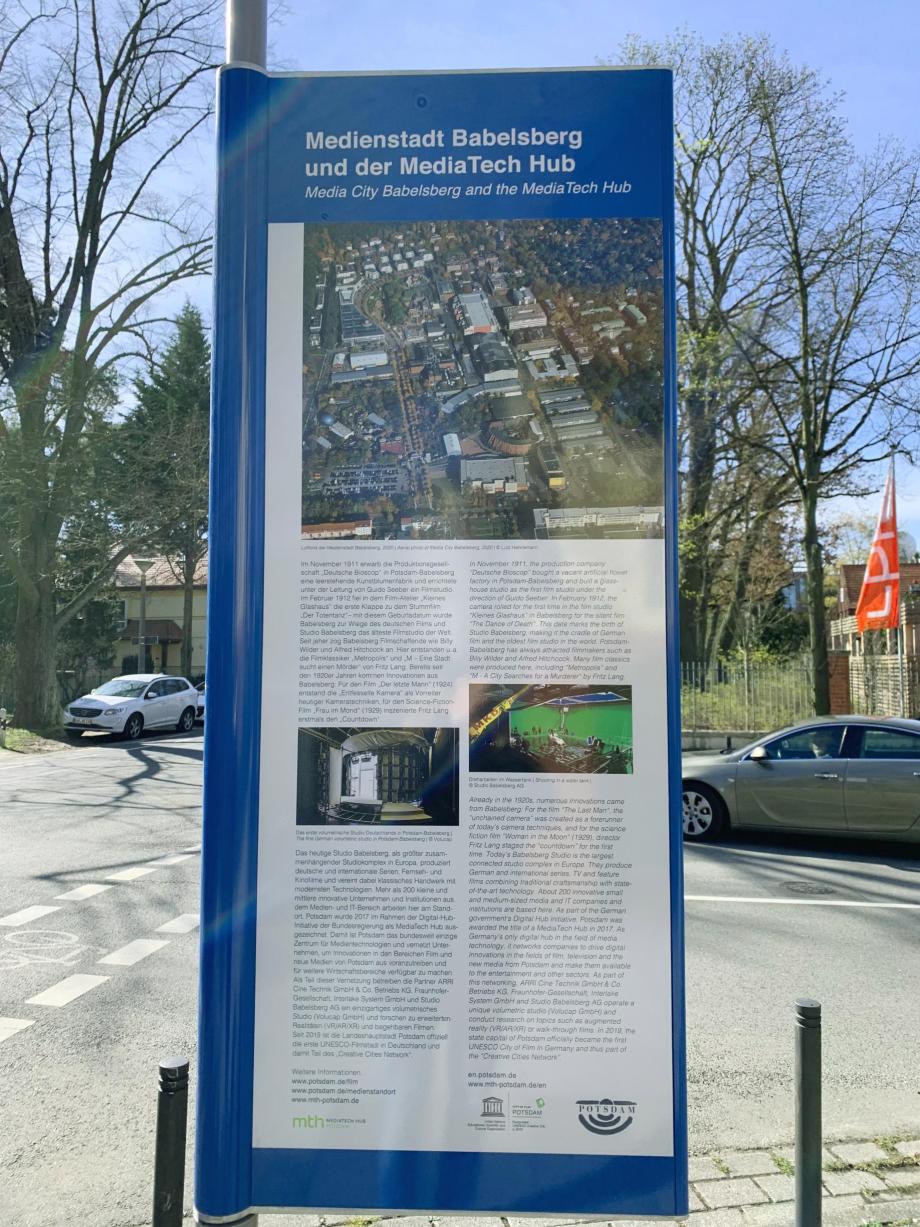 Quartierpläne mit Informationen und Kartenausschnitten helfen, sich zu Recht zu finden. Quartierpläne mit Informationen und Kartenausschnitten helfen, sich zu Recht zu finden.