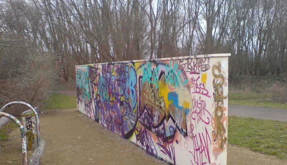 Legale Graffiti-Flächen in Potsdam- Schlaatz, Schilfhof (© Archiv)