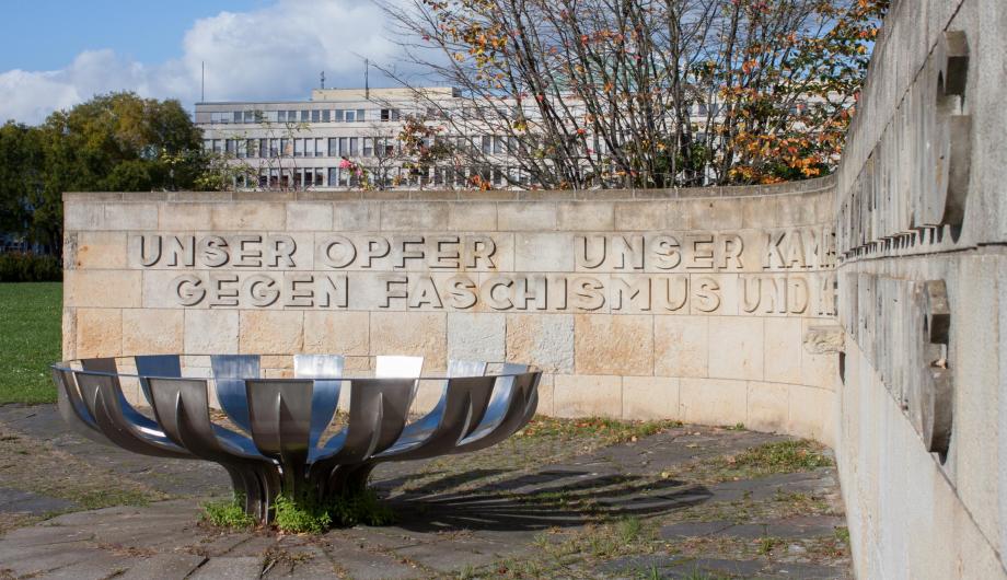 Mahnmal für den antifaschistischen Widerstand und gegen Krieg (© Dirk Alexander Schermer)