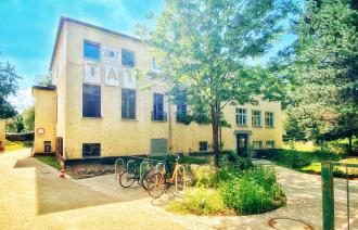 Dieses Foto zeigt die Scholle 51, wo die Koordinierungsstelle Stadtteilnetzwerk Potsdam-West sitzt
