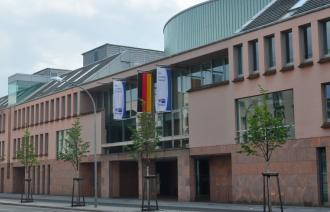 Frontseite IHK Potsdam