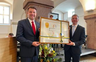 Mike Schubert und Arkadiusz Wisniewski bei der Festveranstaltung zu 50 Jahren Städtepartnerschaft Potsdam Opole