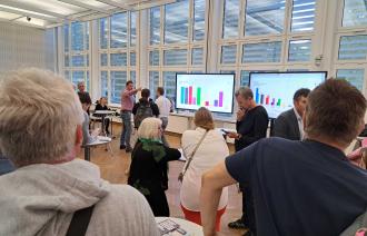 Am Wahlabend im Alten Rathaus.