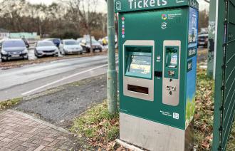 P+R Parkplatz Pirschheide mit Ticketautomat