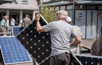Balkonsolar Schlaatz.jpg