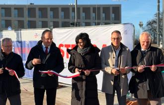 Oberbürgermeisterin Noosha Aubel bei der Freigabe des Leipziger Dreiecks.