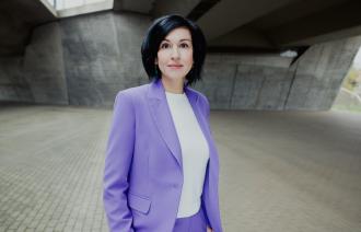 Oberbürgermeisterin Noosha Aubel