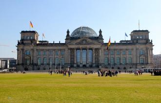 Berlin - Blick auf den Reichstag