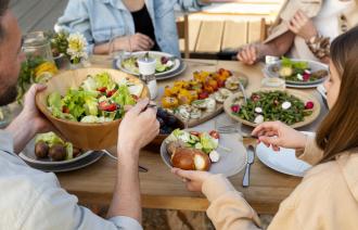 Das gemeinsame Mahl ist ein ein Grundpfeiler des Miteinanders.