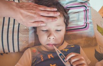 Empfehlungen für den Umgang mit erkrankten Kindern in Potsdamer Betreuungseinrichtungen.