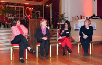 Hala Kindelberger, Maria Pichottka, Diana Gonzalez Olivo und Magdolna Grasnick bei der Veranstaltung