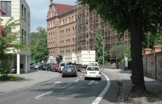 Verkehr in der Behlertstraße