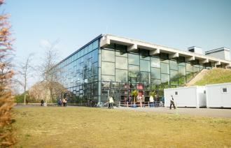 Die Orangerie in der Biosphäre als Anlaufstelle für Geflüchtete 2022.
