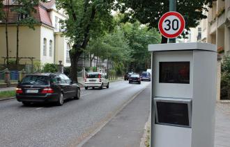 Blitzer Hans-Thoma-Straße