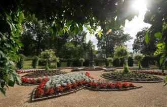 Die Gotische Fontäne im Park Babelsberg.