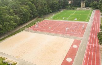 Drohnen-Foto Sportplatz Zum Kahleberg