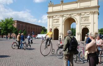 Vorplatz am Brandenburger Tor