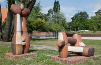 Stehender und Liegender Torso (© Dirk Alexander Schermer)
