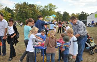 Familienfest im Volkspark