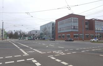 Testkreuzung Kiepenheuerallee/Georg-Hermann-Allee.