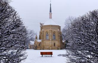 Foto: Alte Neuendorfer Kirche 