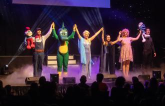 Der Cast von Hakuna Matata auf der Bühne, Foto: Whynot Events GmbH, Lizenz: Whynot Events GmbH