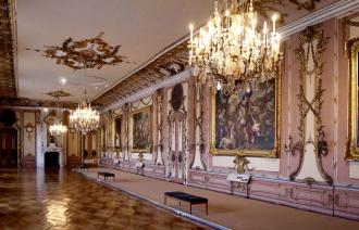 Obere Galerie im Neuen Palais, Blick auf die Gemälde, Foto: Nicole Romberg, Lizenz: SPSG