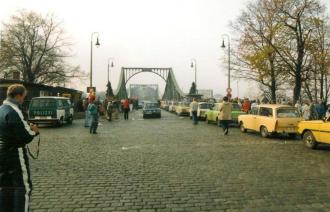 Glienicker Brücke 1989, Foto: Gavin Stewart, Lizenz: wikemedia