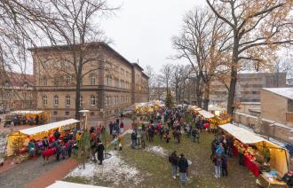 Adventsmarkt auf dem Campus des Oberlinhaus, Foto: André Stiebitz, Lizenz: Potsdam Marketing und Service GmbH