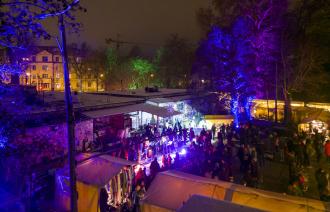 Nikolausmarkt auf dem Lottenhof, Foto: André Stiebitz, Lizenz: Potsdam Marketing und Service GmbH