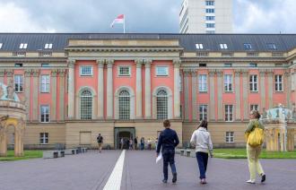 Brandenburger Landtag, Foto: Tino Motzalla, Lizenz: PMSG