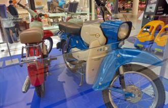 Schwalbe, Star und Spatz! Legenden auf zwei Rädern – Motorräder und Mopeds aus der DDR – , Foto: Stern Center Potsdam, Lizenz: Stern Center Potsdam