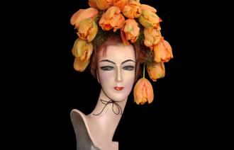 Art Deco Hotmodell mit Papagientulpe Parrot King, Foto: Volker Weinhold, Lizenz: Volker Weinhold