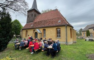 Dorfkirche Satzkorn, Foto: Axel Starck, Lizenz: Dorfkirche Satzkorn