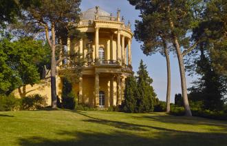 Belvedere auf dem Klausberg, Foto: Hans Bach, Lizenz: SPSG