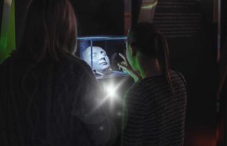 Taschenlampenführung, Foto: BKG / N. Redlich, Lizenz: BKG / N. Redlich