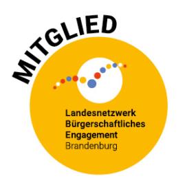 Zu sehen ist ein Logo: ein weißer Kreis in einem gelben Kreis, über dem das Wort Mitglied steht. Im gelben Kreis steht Landesnetzwerk Bürgerschaftliches Engagement Brandenburg