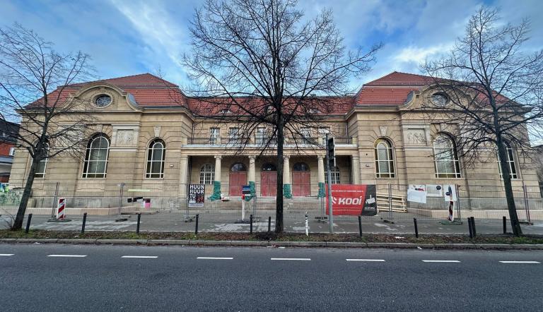 Die Historische Turnhalle Kurfürstenstraße nach ihrer Bauabnahme im Dezember 2023 Die Historische Turnhalle Kurfürstenstraße nach ihrer Bauabnahme im Dezember 2023