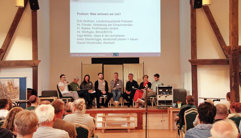 Podiumsdiskussion beim 3. Ortsteilforum 