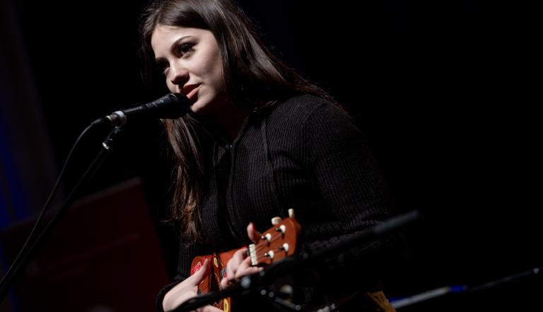 Sängerin Alexandra Dragan bei Jugend musiziert 2025 Sängerin Alexandra Dragan bei Jugend musiziert 2025
