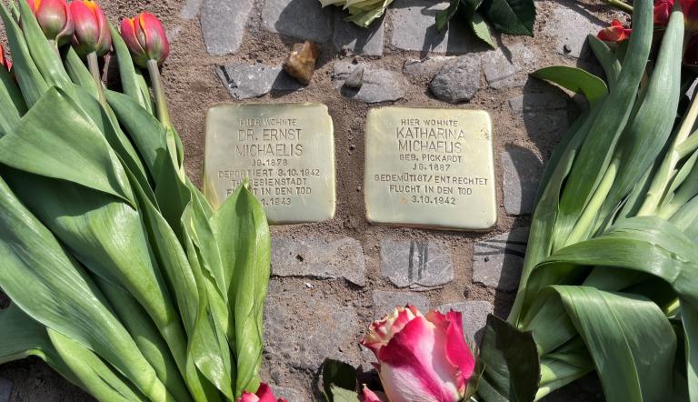 Stolpersteinverlegung für das Ehepaar Dr. Ernst und Katharina Michaelis in Babelsberg
